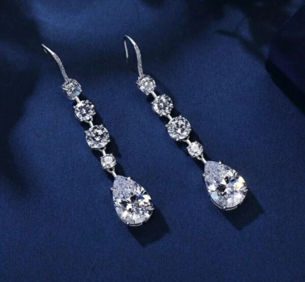 Moissanite Diamond Earring