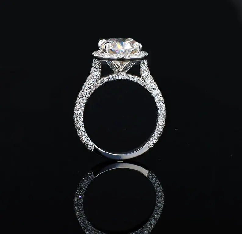 Oval Cut Diamond Ring