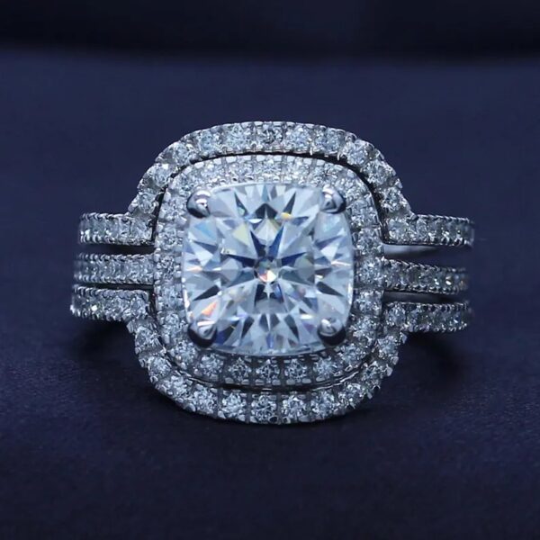 Cushion Cut Moissanite Diamond Ring