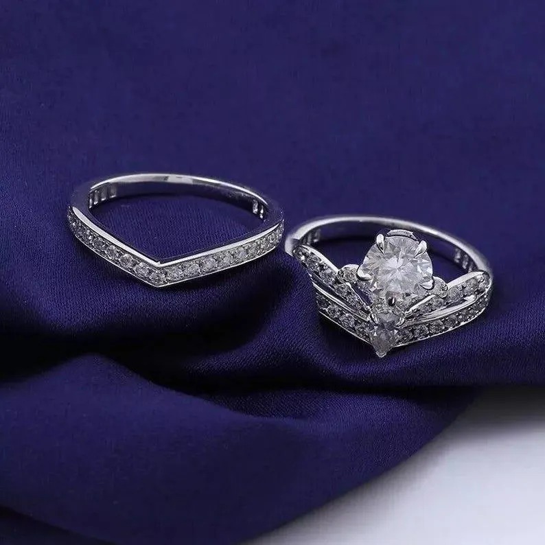 Round Cut fancy Diamond Ring