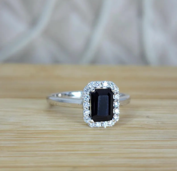 Moissanite Diamond Ring