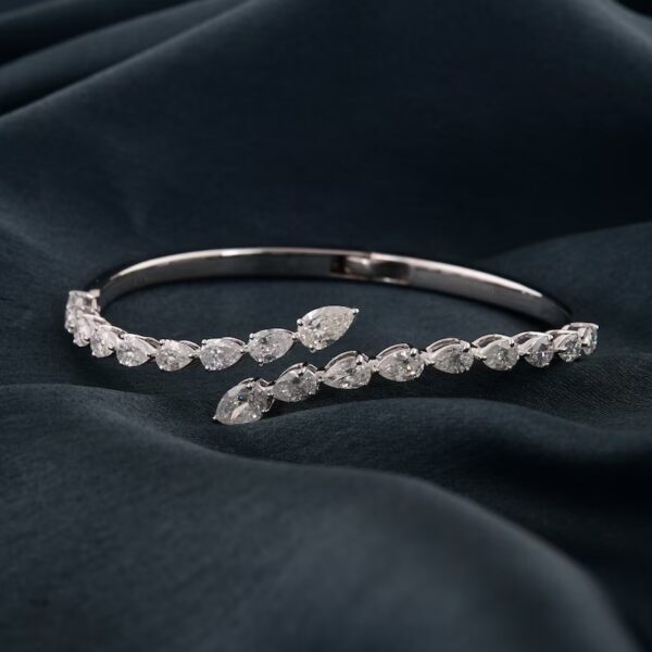 Pear Cut Moissanite Diamond Bracelet