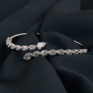 Pear Cut Moissanite Diamond Bracelet