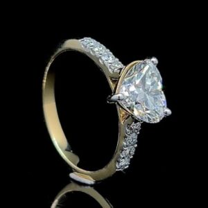 Moissanite Diamond Ring