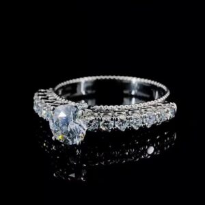Beautiful Moissanite Diamond Ring