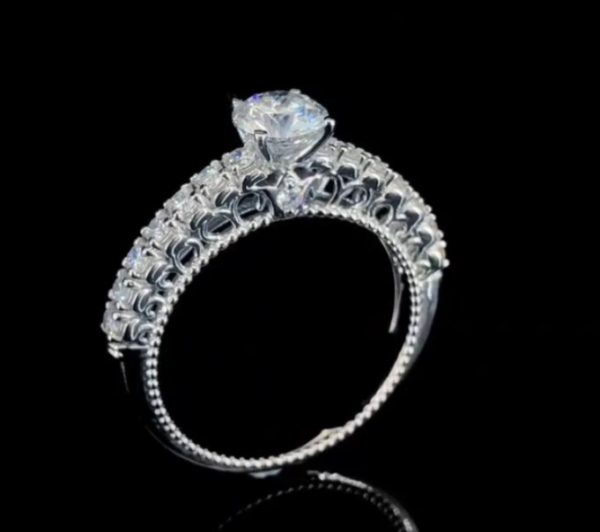 Beautiful Moissanite Diamond Ring