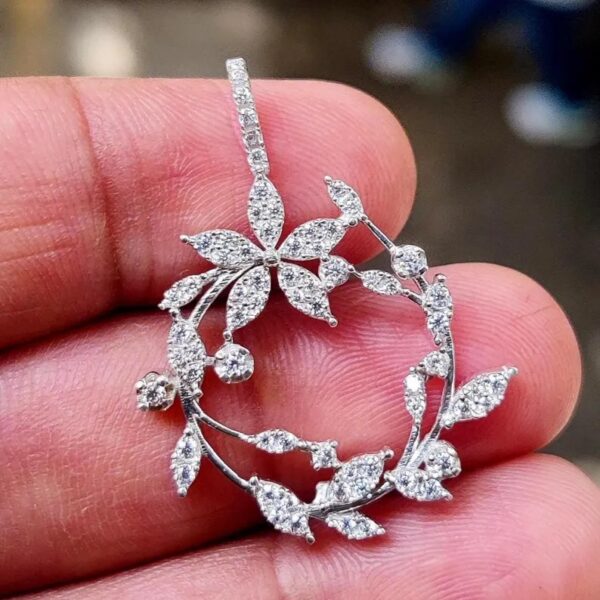 Moissanite Flower Pendant