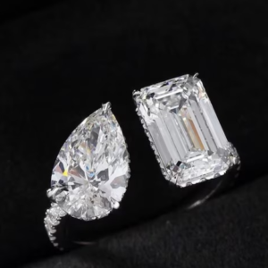 Moissanite Diamond Ring