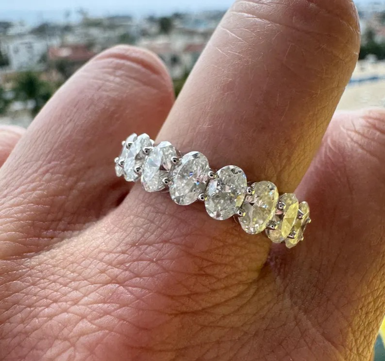 Moissanite Oval Cut Diamond Ring