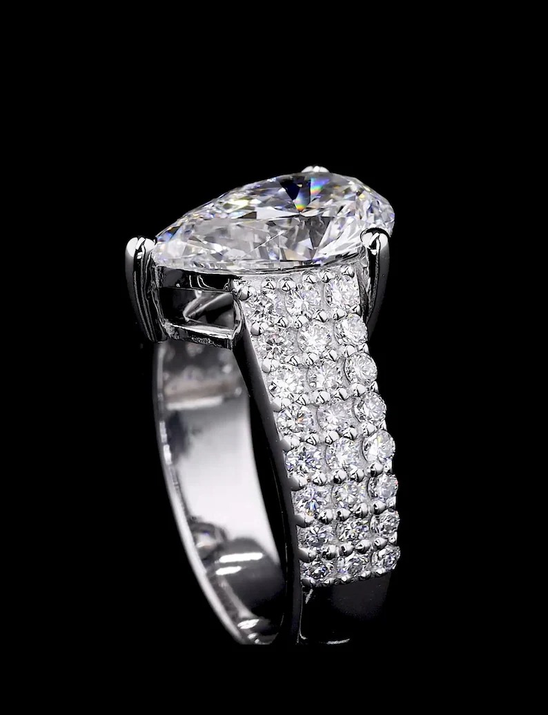 Pear Shape Moissanite Diamond Ring
