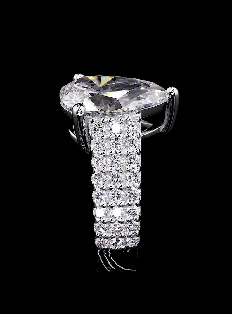 Pear Shape Moissanite Diamond Ring