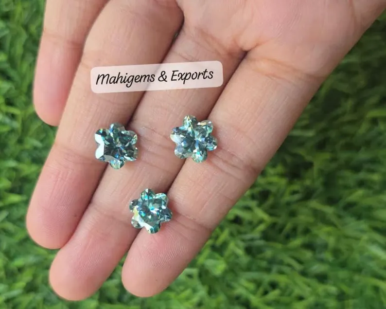 Blue Flower Cut Moissanite