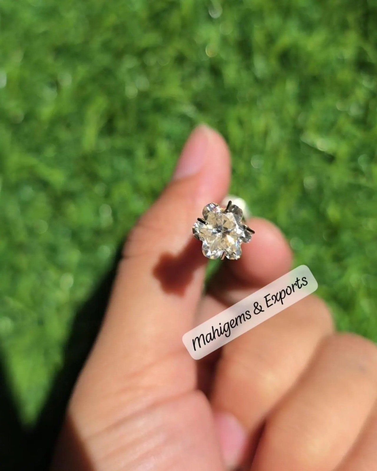 6 Petal Flower Shape Moissanite