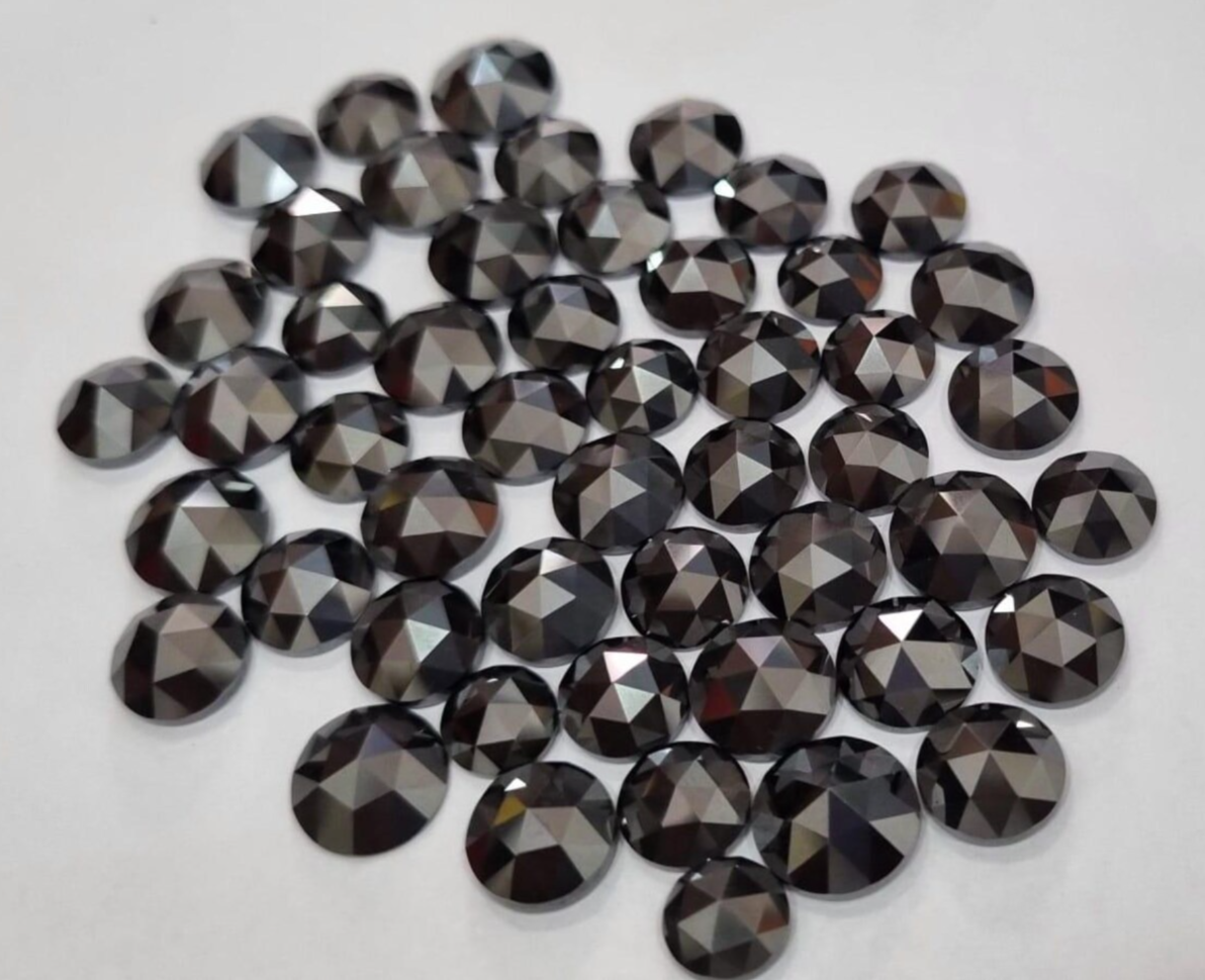 Mix Size Round Black Moissanite