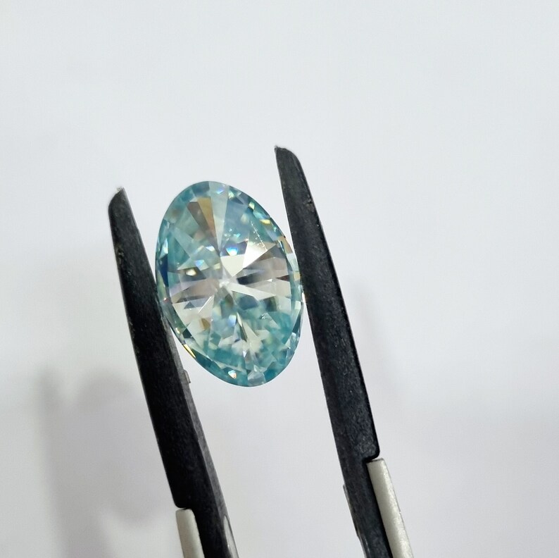 Blue Oval Shape Moissanite