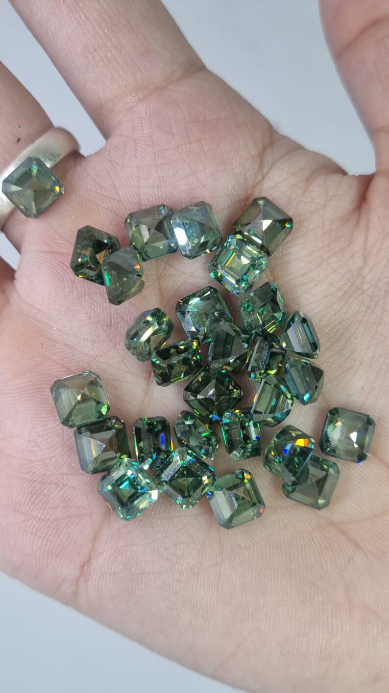 Green Ascher Cut Moissanite