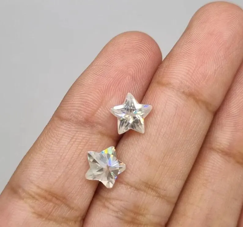 White Star Shape Moissanite