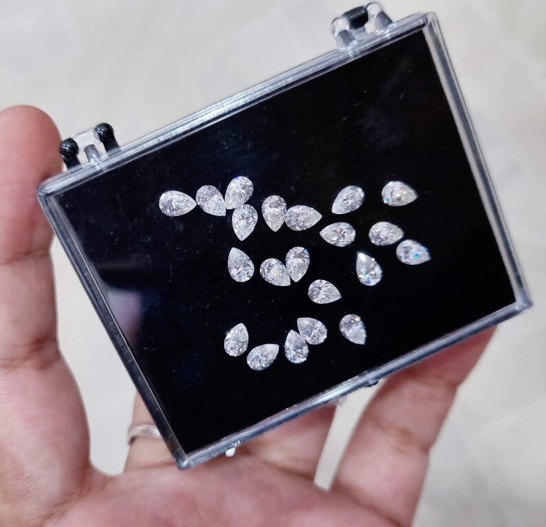 Pear Shape Moissanite