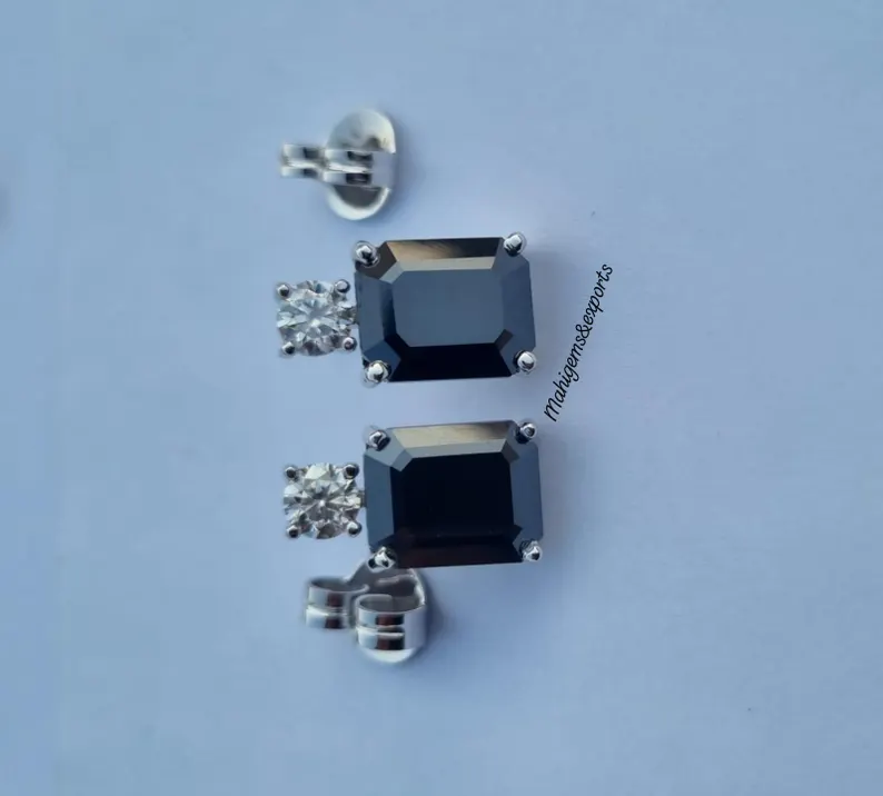 14K White Gold Moissanite Earrings